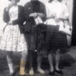 Carol Waddle, Josie Abner and Linda Turner wait for their bus in grand style. Carol Waddle, Josie Abner and Linda Turner wait for their bus in grand style.